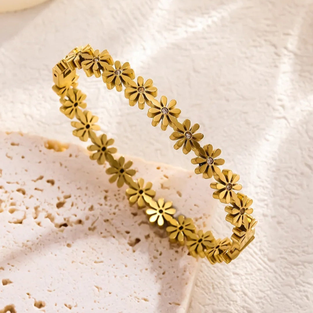 Daisy Flower Bangle