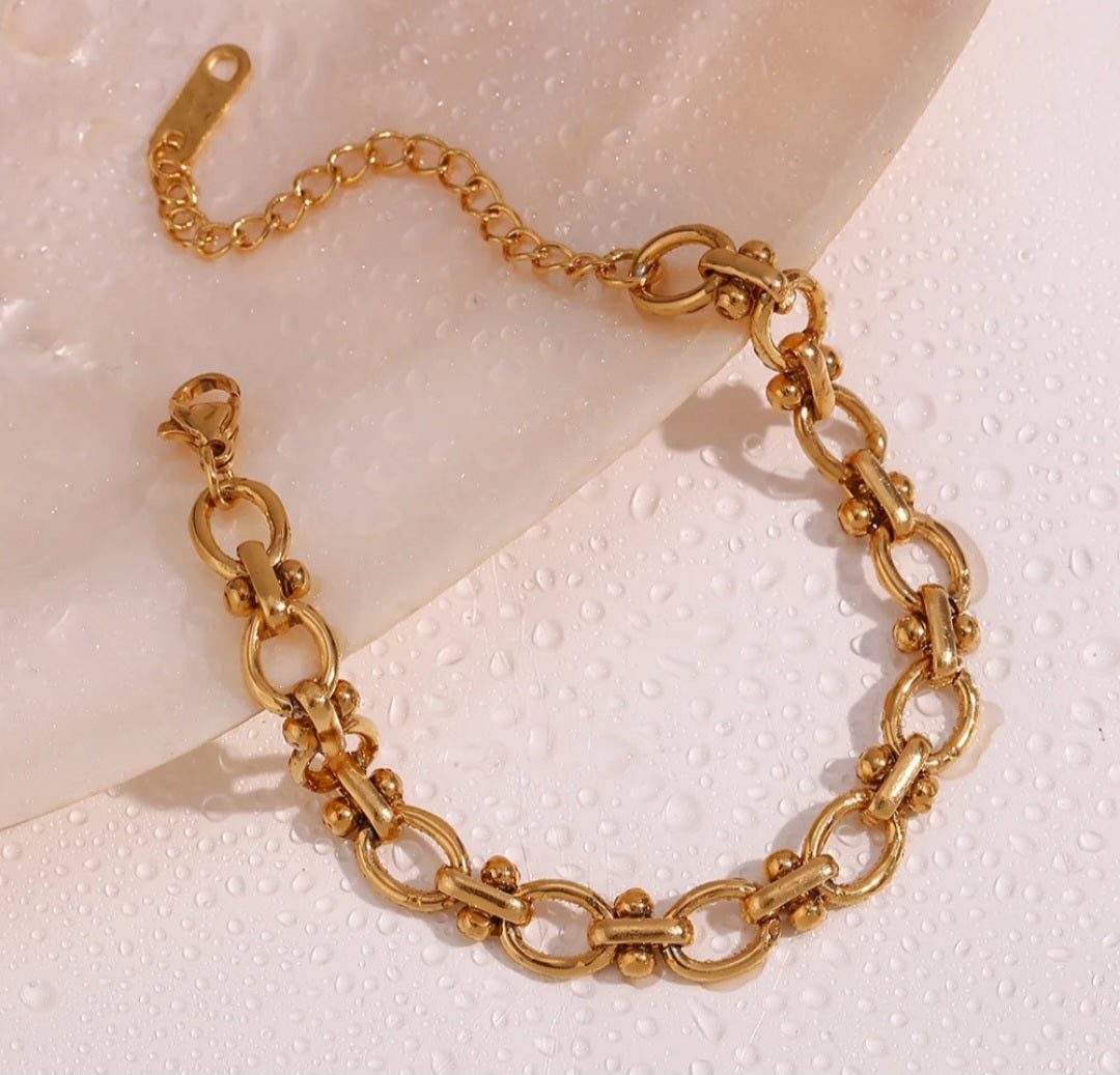 Minimalist Infinity Bracelet