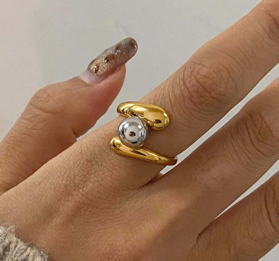 Two-Tone Cross Beaded Ring