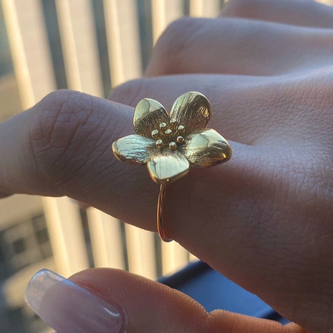 Adjustable Flower Ring