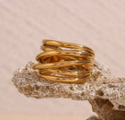 Woven and Twisted Closed-end Ring